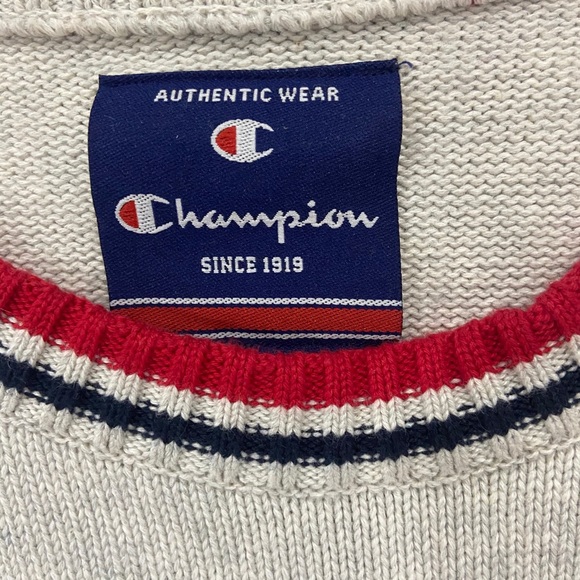 Champion Sweatshirt - Picture 3 of 3